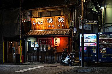 国夫特色《日薄西山》steam发售 像素风横版动作冒险